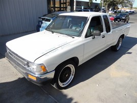 1991 TOYOTA PICKUP XTRA CAB DELUXE WHITE 3.0 MT 2WD Z20204